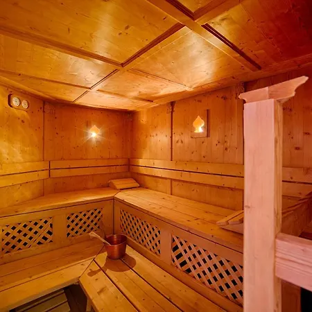 Active Malita فندق