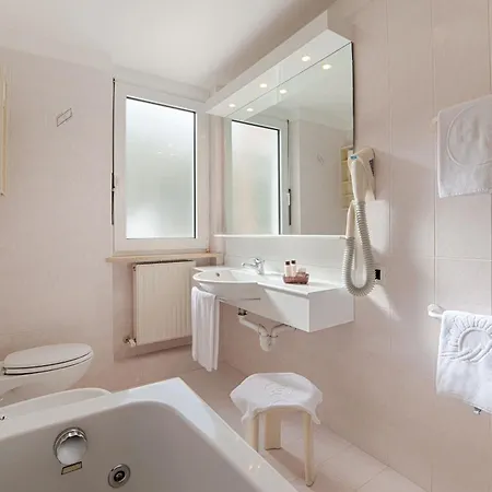 Active Malita Hotel 3*