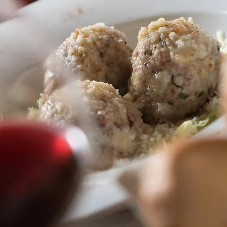 Active Malita فندق